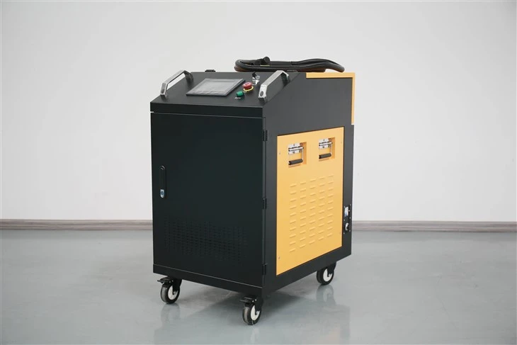 MRJ-FL-C200B 200W Pulsed Laser Cleaning Machine For Copper Rust Removal
