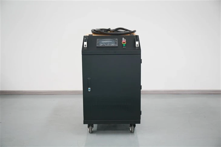 MRJ-FL-C200B 200W Pulsed Laser Cleaning Machine For Copper Rust Removal